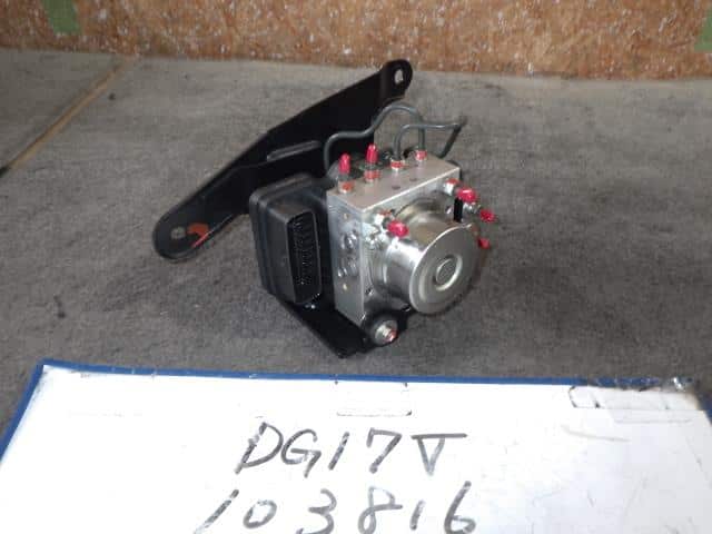 ABS Actuator MAZDA Scrum 2015 HBD-DG17V 1A89437A0E — photo 1