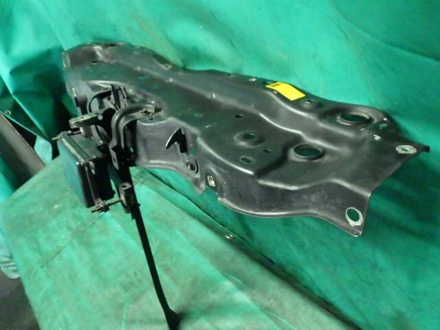 Radiator Core Support TOYOTA Lexus ls 2008 DAA-UVF45 — photo 2