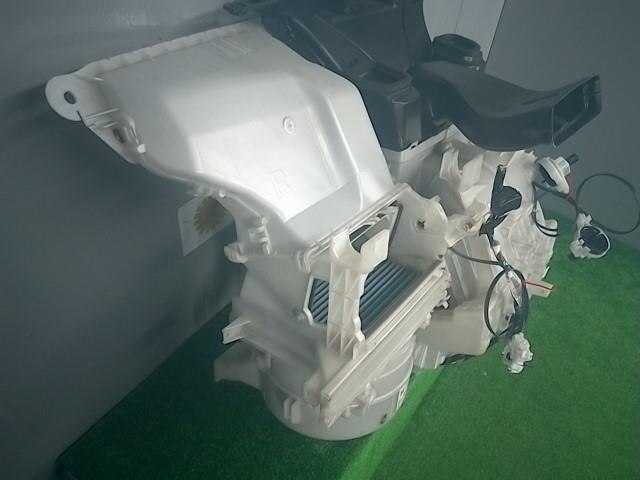 Air Conditioner Assembly TOYOTA Vitz 2009 CBA-NCP95 — photo 3