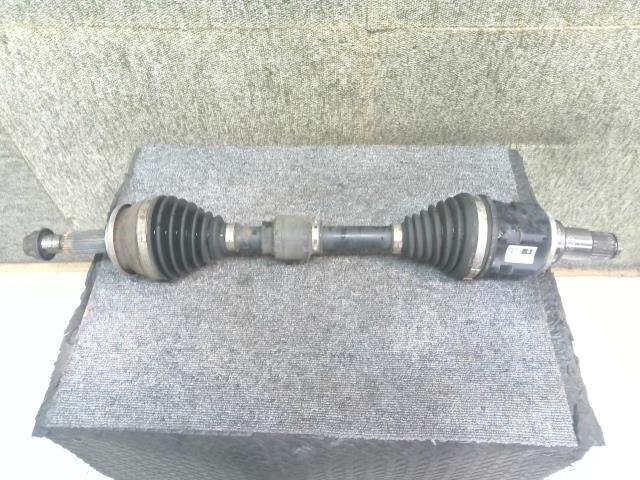 Front Left Drive Shaft TOYOTA Prius 2011 DAA-ZVW30 — photo 1