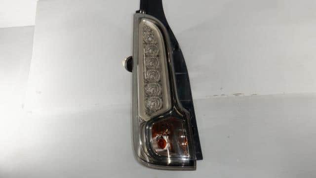 Left Tail Light SUZUKI Spacia 2016 DAA-MK42S 3567081M11 — photo 1