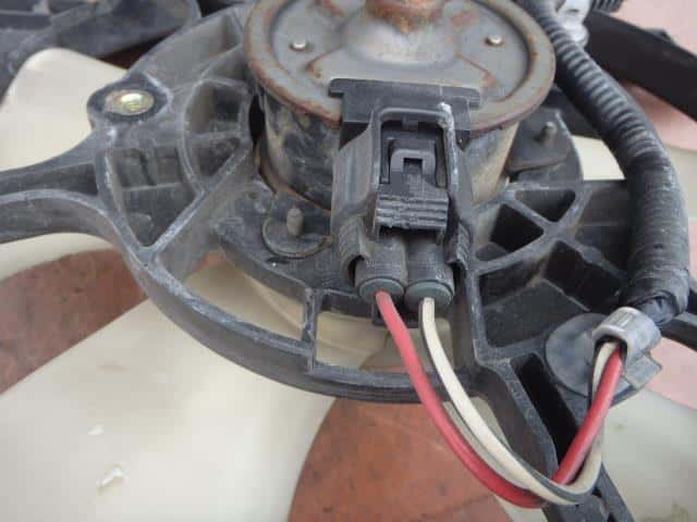 Radiator Cooling Fan DAIHATSU Tanto 2003 UA-L350S — photo 3