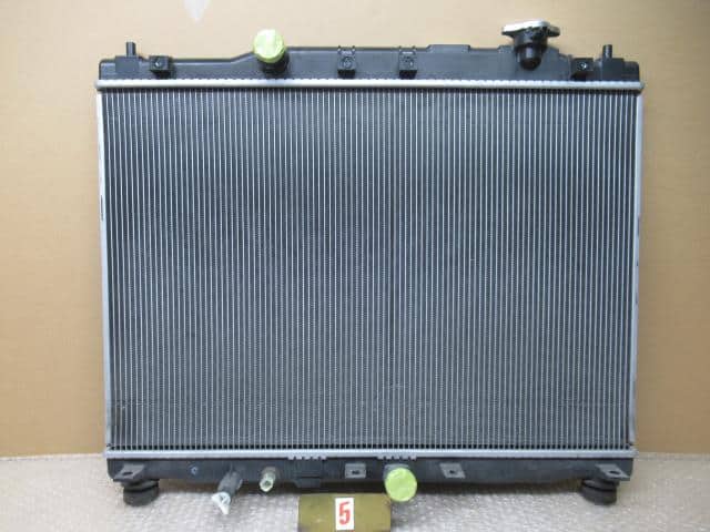 Radiator HONDA 2014 DAA-GM4 — photo 2
