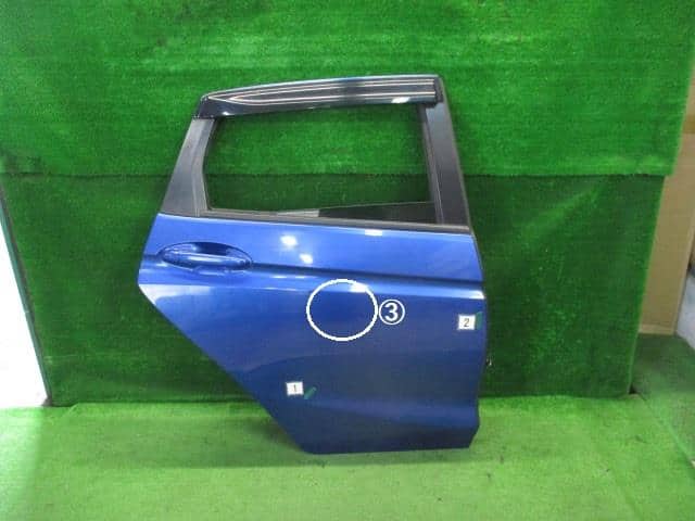 Rear Right Door Assembly HONDA Fit 2014 DBA-GK3 — photo 1