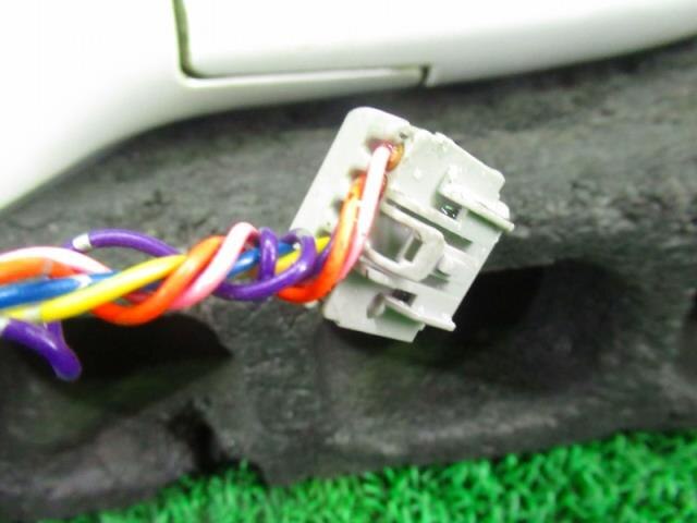 Left Side Mirror NISSAN Cima 1996 E-FHY33 — photo 2