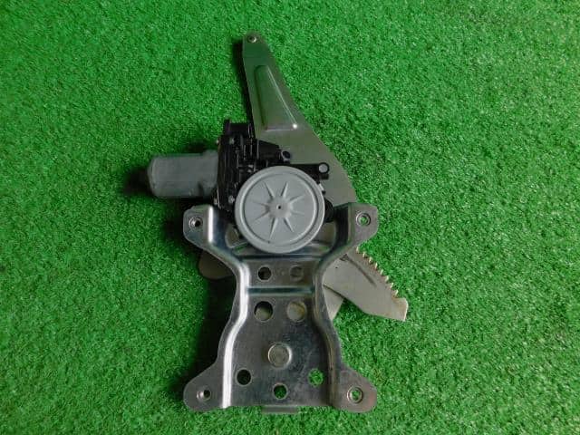 Rear Right Door Regulator SUZUKI Wagon R 2009 DBA-MH23S 8350163J10 — photo 1
