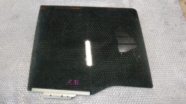 Rear Right Door Windshield TOYOTA Passo 2022 5BA-M710 — photo 1