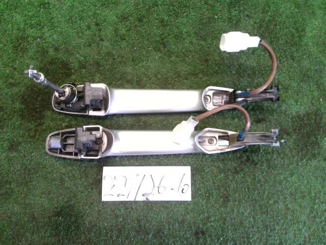 Outer Door Handle TOYOTA Porte 2012 DBA-NCP141 — photo 3