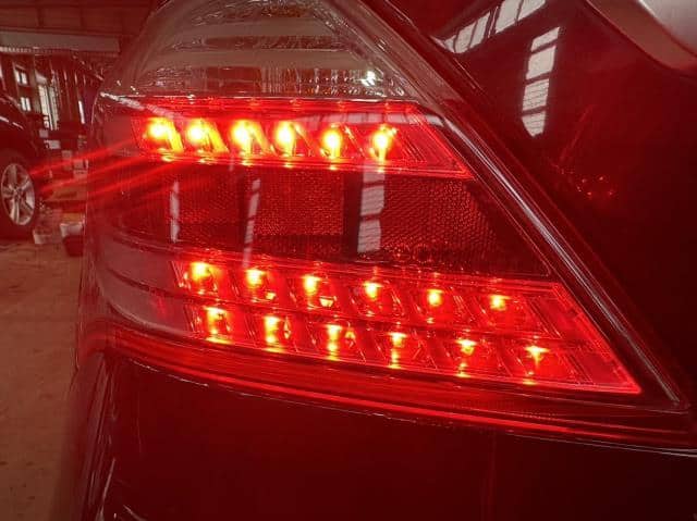 Left Tail Light HONDA Legend 2009 DBA-KB2 — photo 4