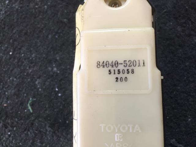 Power Window Switch TOYOTA IST 2004 UA-NCP60 — photo 3