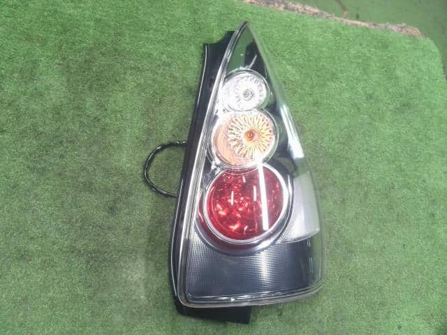 Right Tail Light MAZDA Premacy 2005 DBA-CR3W C24751150E — photo 1