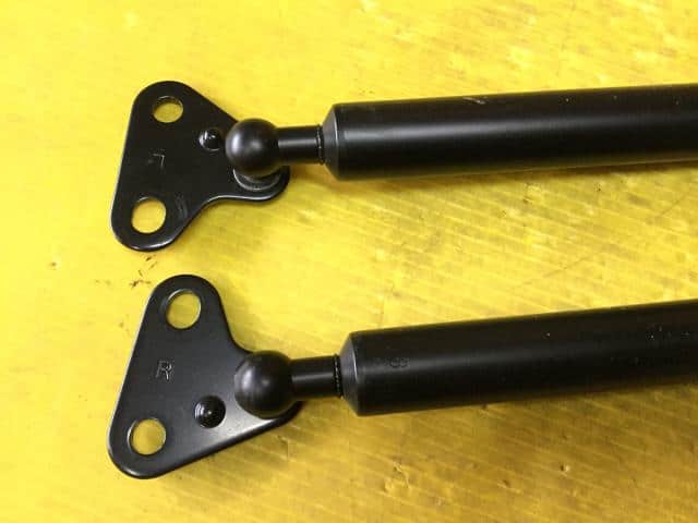 Tail Gate Damper SUBARU Sambar 2021 3BD-S331 — photo 2