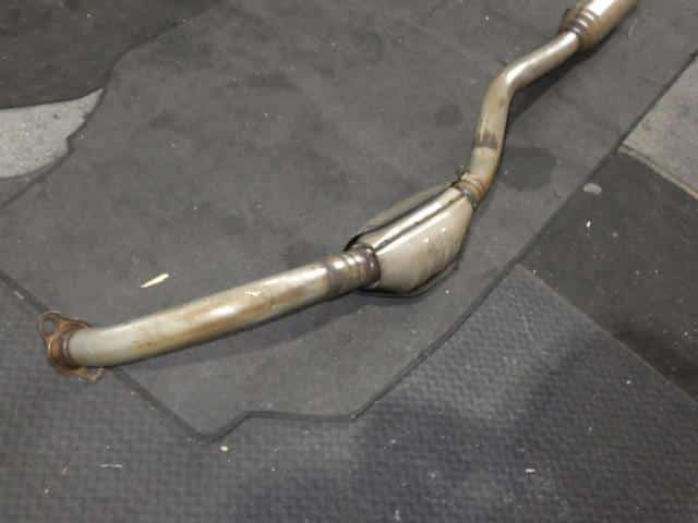 Front Exhaust Pipe MAZDA Laputa 1999 GF-HP11S 1A0240300A — photo 6