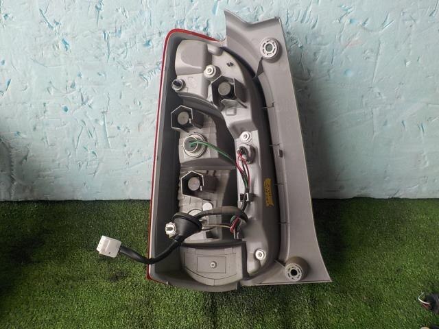 Right Tail Light TOYOTA Passo 2014 DBA-KGC35 — photo 2