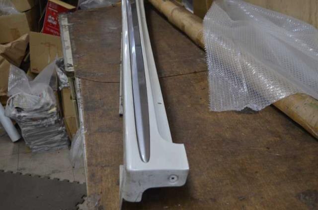 Right Side Step TOYOTA Prius 2014 ZAA-ZVW30 — photo 2