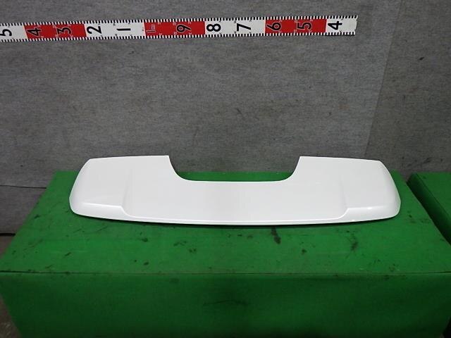 Rear Spoiler TOYOTA Landcruiser 3BA-VJA300 — photo 1