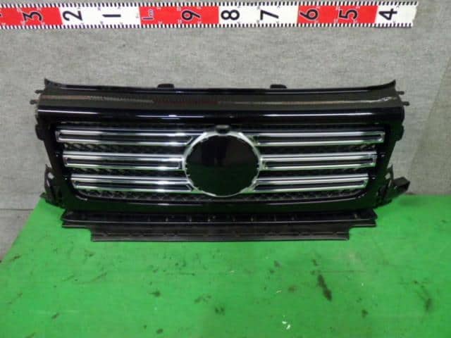 Exterior Parts MERCEDES-BENZ Benz g class — photo 1