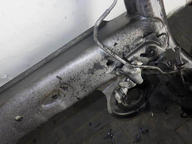 Rear Axle Beam Assembly SUZUKI Swift 2017 DAA-ZC53S — photo 7