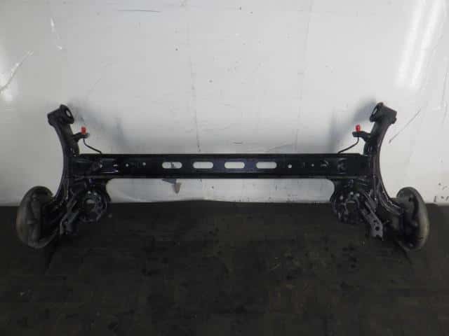 Rear Axle Beam Assembly SUZUKI Swift 2017 DAA-ZC53S — photo 2