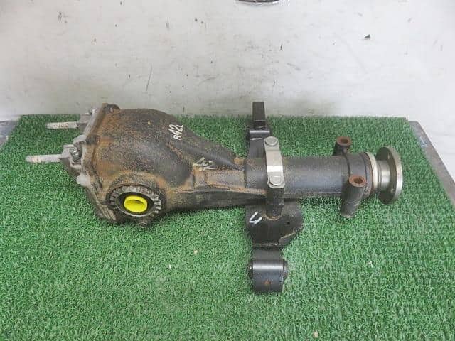 Rear Rigid Differential Assembly SUBARU Impreza 2017 DBA-GT7 38300AC370 — photo 1
