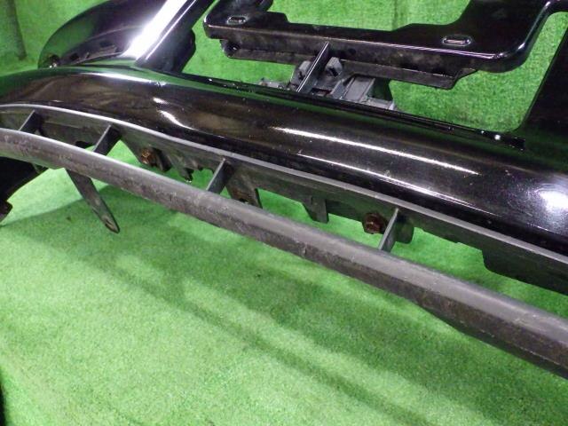 Front Bumper TOYOTA Estima 2006 DAA-AHR20 — photo 9