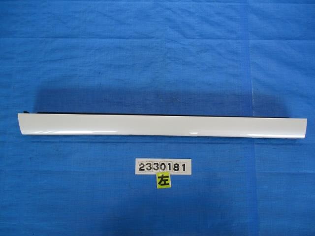 Front Left Door Protector TOYOTA vellfire 2013 DBA-ANH20 — photo 1