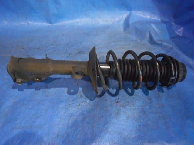 Front Left Strut HONDA Freed 2018 DAA-GB8 — photo 2