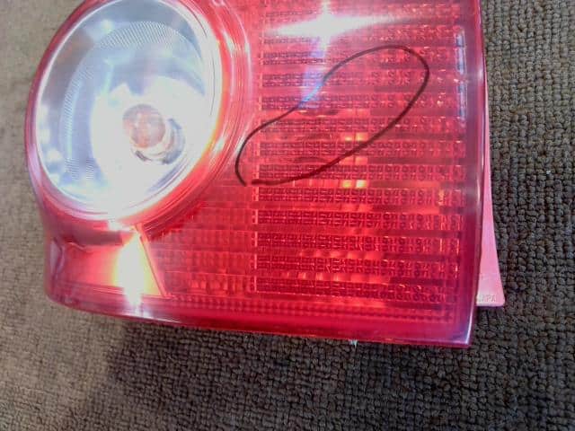 Left Tail Light DAIHATSU Tanto 2006 CBA-L350S — photo 4
