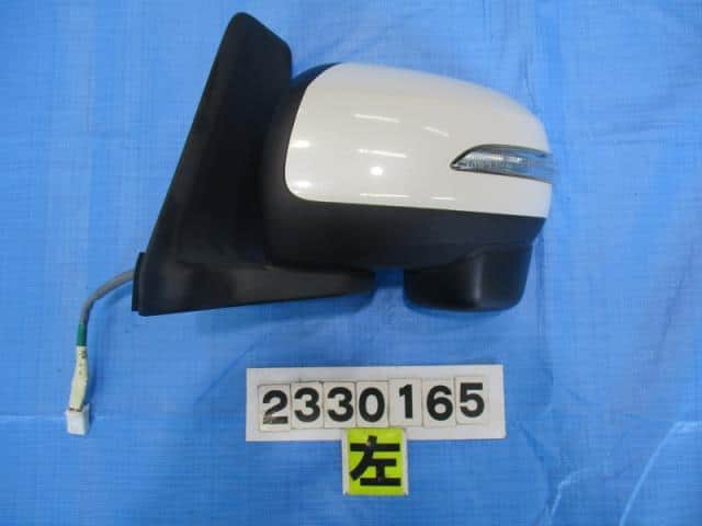 Left Side Mirror DAIHATSU Tanto 2014 DBA-LA600S — photo 1