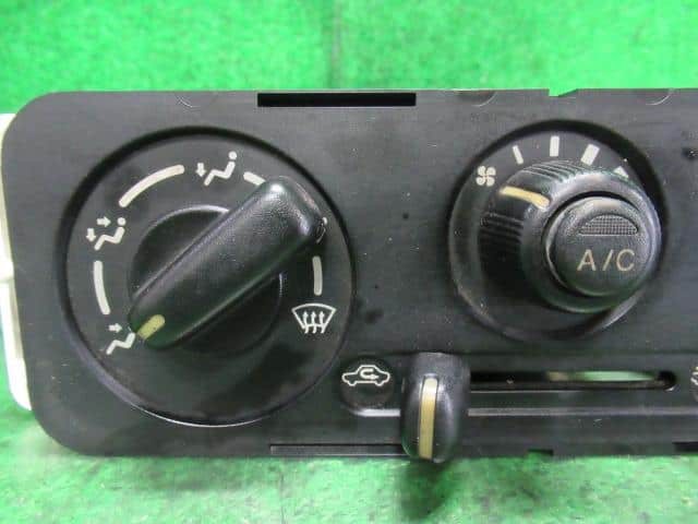 A/C Control Panel SUZUKI Every 2003 LE-DA62V 7440065H045PK — photo 5