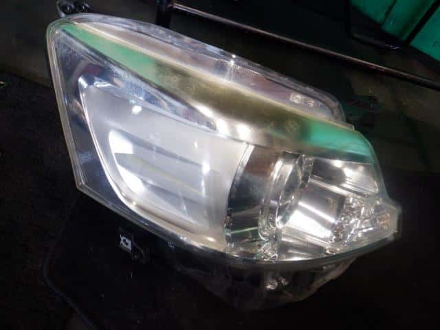 Right Headlight SUZUKI Spacia 2014 DBA-MK32S 3512081M60 — photo 2