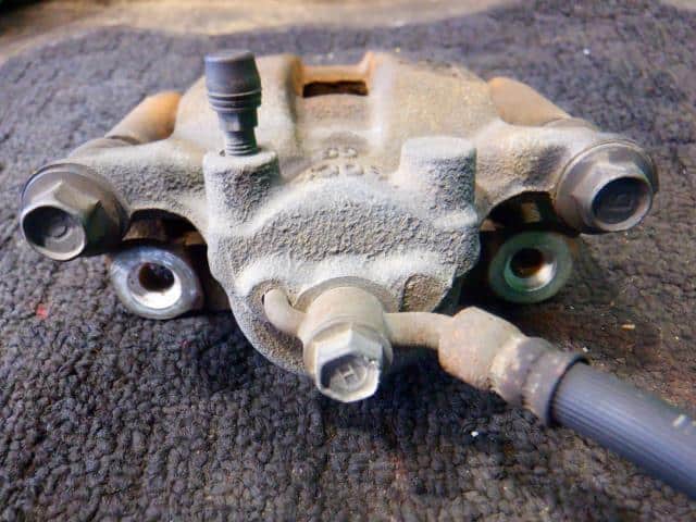Rear Left Caliper NISSAN Murano 2007 CBA-TZ50 — photo 2