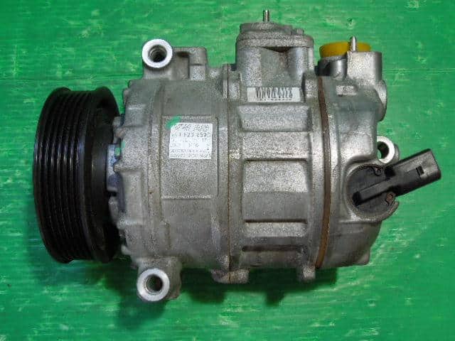 A/C Compressor VOLKSWAGEN Golf 2010 ABA-1KCCZ — photo 1