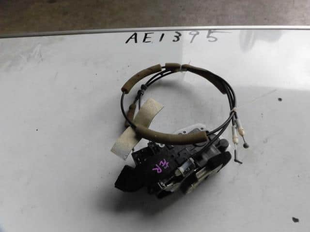 Rear Left Door Lock Actuator NISSAN Fuga 2010 DAA-HY51 — photo 1