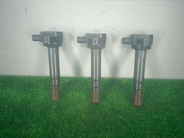 Ignition Coil HONDA Vamos 2004 ABA-HM2 30520PXH004 — photo 1