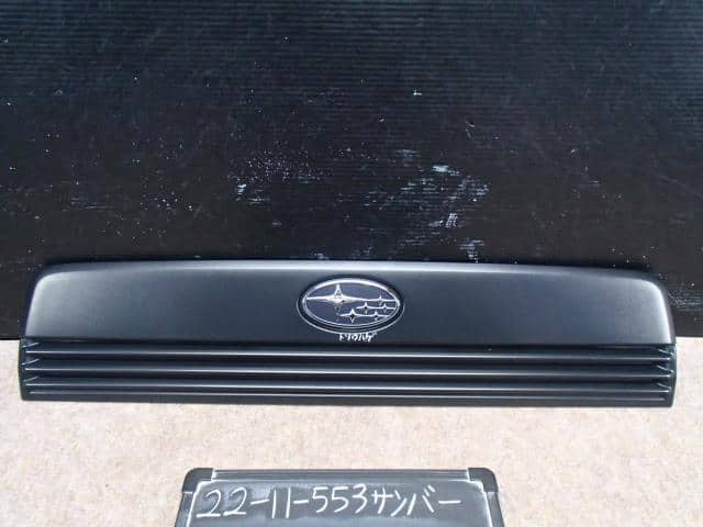 Radiator Grille SUBARU Sambar 2004 LE-TT2 — photo 1