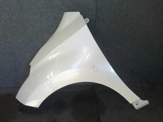Left Fender Panel TOYOTA IST 2010 DBA-NCP110 — photo 1