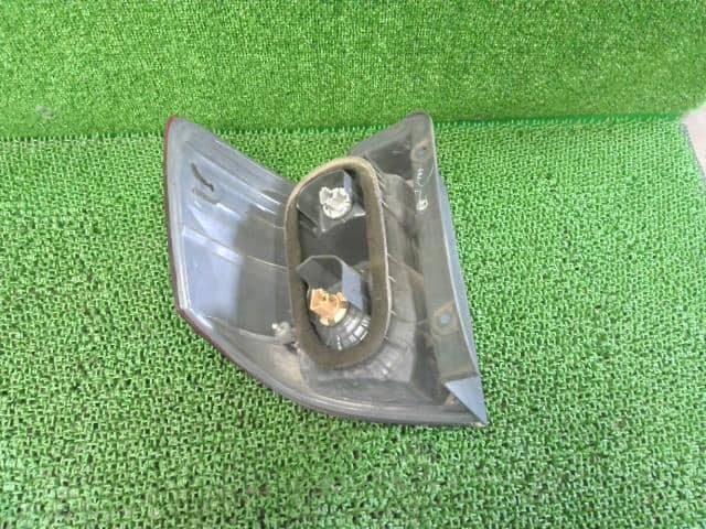 Right Tail Light TOYOTA Alphard 2007 TA-MNH15W 8155058050 — photo 3