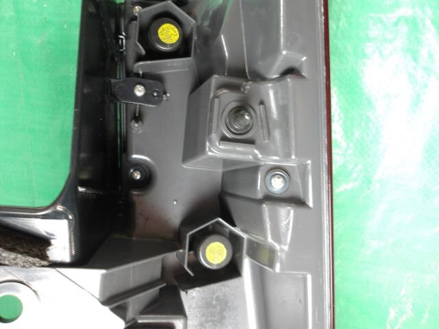 Left Tail Light TOYOTA Noah 2016 DBA-ZRR80 — photo 5