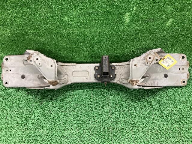 Rear Member Assembly TOYOTA MR-S 2004 TA-ZZW30 — photo 1