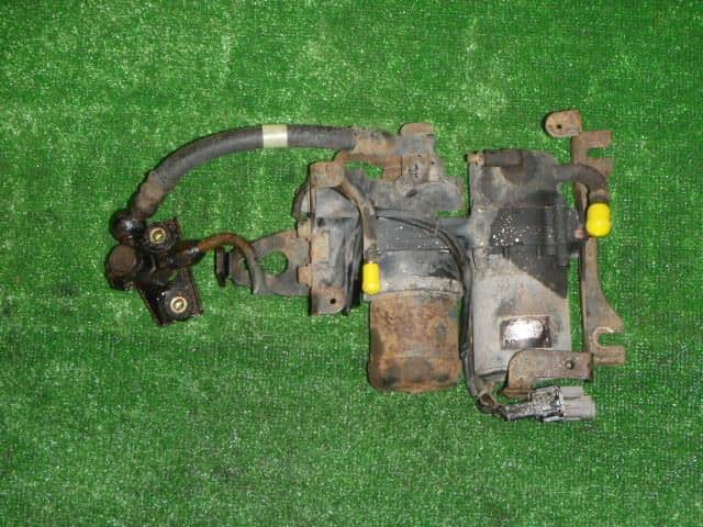 Pumps NISSAN Stagea 2003 GH-NM35 41610AL801 — photo 1