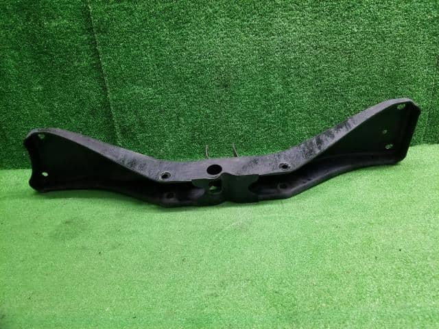 Rear Member Assembly NISSAN Sunny 1987 E-HNB12 — photo 4