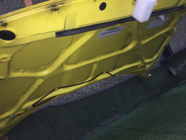 Bonnet Hood TOYOTA MR-S 2005 TA-ZZW30 — photo 5