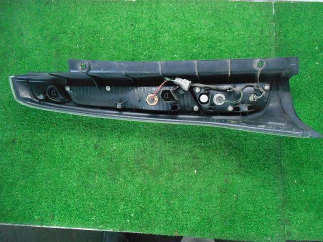 Right Tail Light NISSAN Serena 2011 DBA-C26 — photo 3