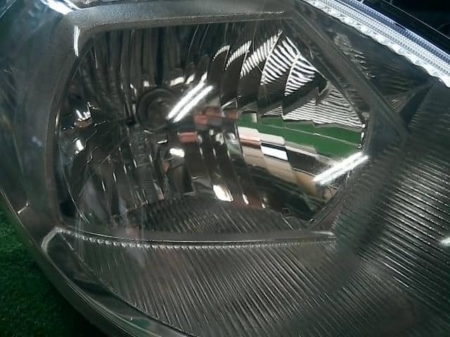 Right Headlight NISSAN Tiida 2006 DBA-C11 — photo 4
