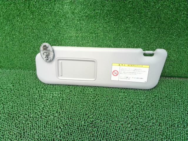 Sun Visor TOYOTA Corolla Rumion 2008 DBA-ZRE154 — photo 2