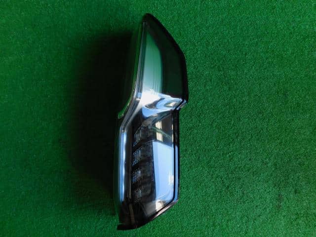 Right Tail Light HONDA N BOX JF3 — photo 2