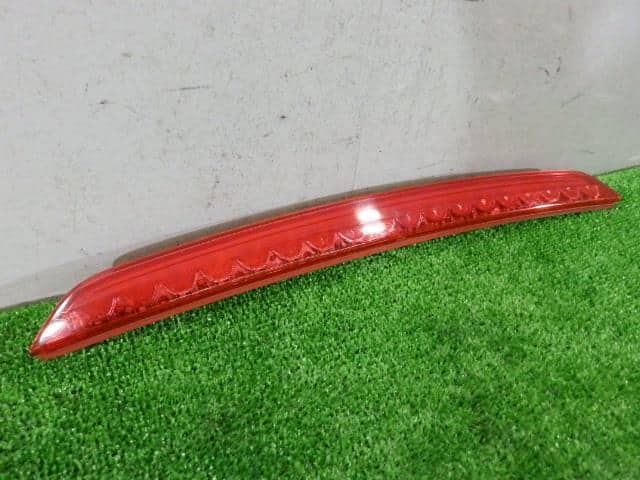 Third Brake Light AUDI Audi tt 2009 ABA-8JBWA 8J0945097 — photo 5