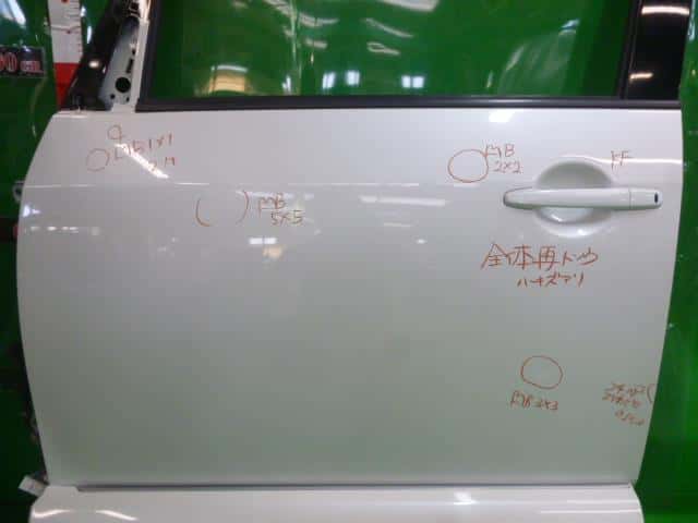 Front Left Door Assembly MITSUBISHI Delica D5 2011 DBA-CV5W — photo 2