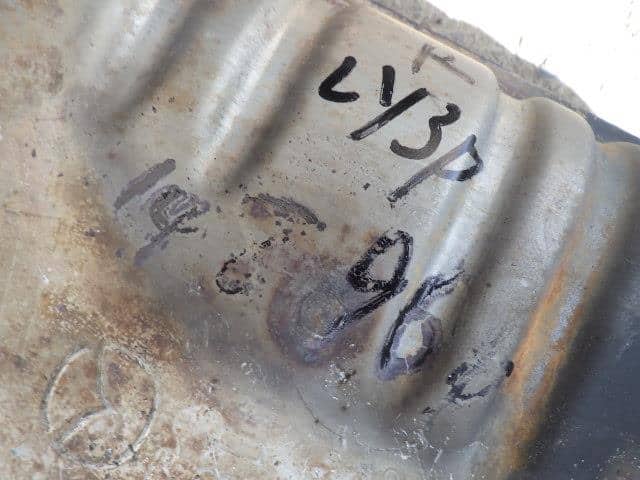 Rear Muffler MAZDA MPV 2006 DBA-LY3P L3D140100C — photo 3